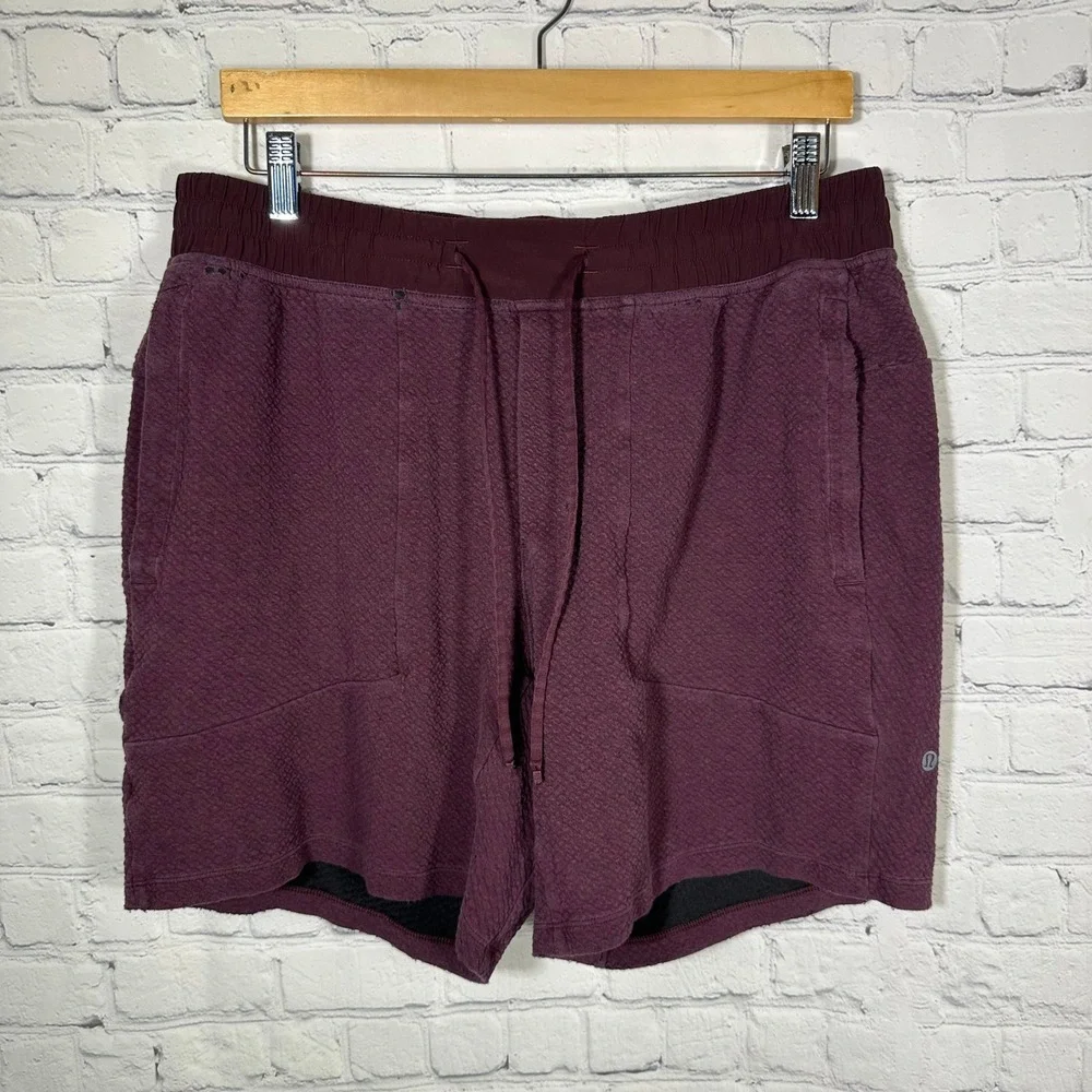 Lululemon Mens At Ease Short Textured Knit‎ Cassis Burgundy Heathered Athletic